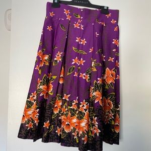 Large Deadly Dames skirt